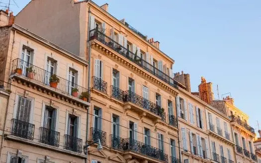 Vue d'une rue centrale de Marseille