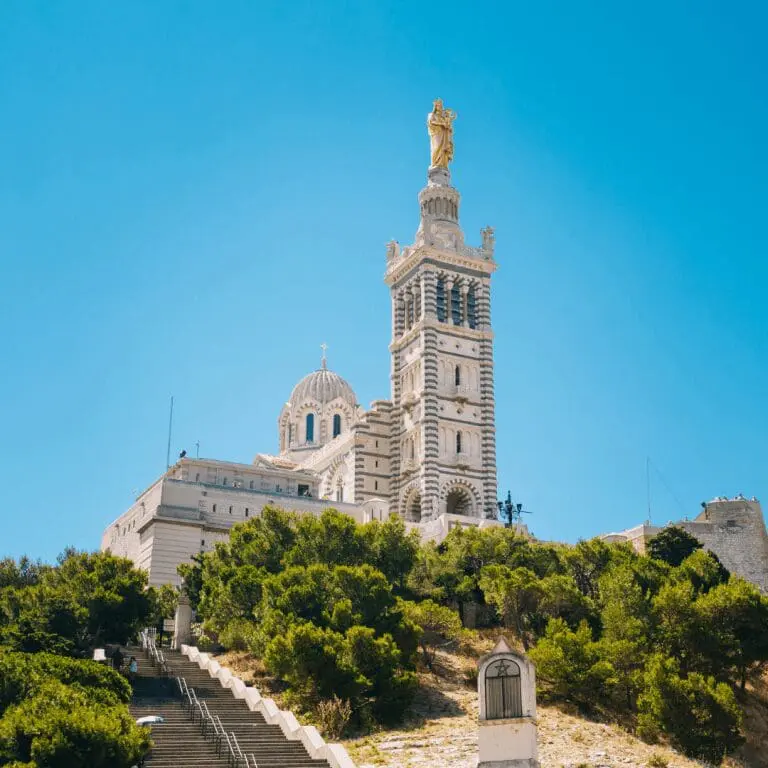 Notre Dame de la Garde et son parc