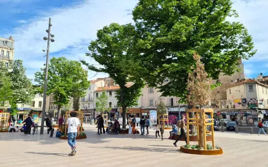 Place Jean Jaures à deux pas de la rue Saint-Michel, Marseille 13006