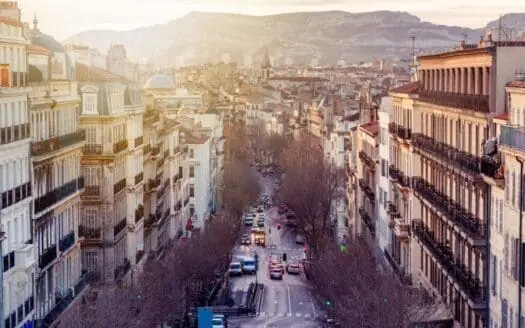 Vue sur la rue Paradis