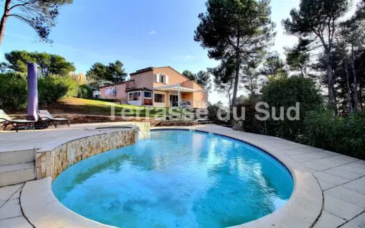 Vente maison 5 pièces 130 m², 13170