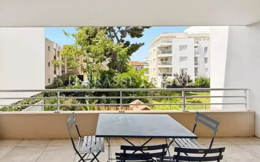 Vente appartement 3 pièces 68 m², 13008