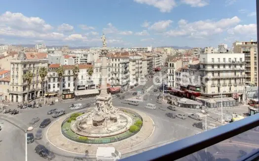 Vente appartement 5 pièces 161 m², 13006