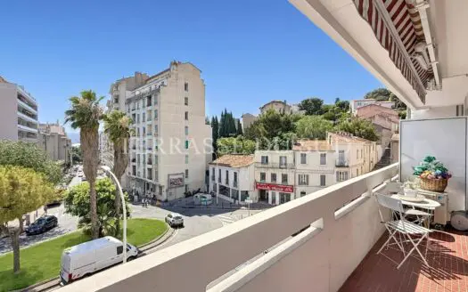 Vente appartement 2 pièces 33.38 m², 13006