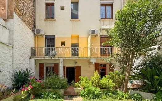 Vente immeuble 7 pièces 195 m², 13005