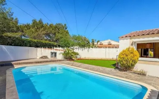 Vente maison 5 pièces 107 m², 13170