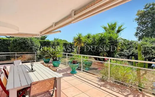 Vente appartement 4 pièces 95 m², 13008