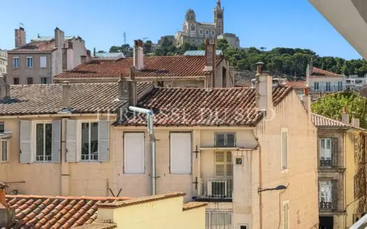 Vente appartement 3 pièces 67.55 m², 13006