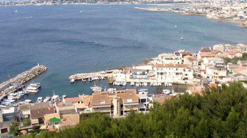 Vue du Mont Rose dans le quartier de Montredon à Marseille (photo par Fr. Latreille, Wikimedia)
